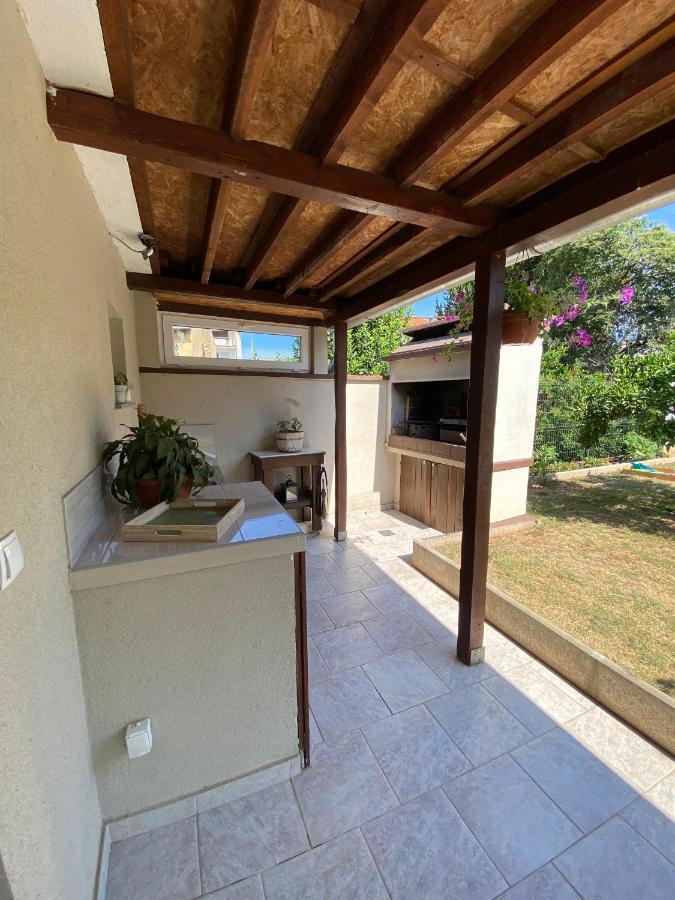 Ferienwohnung Apartman Cukar II Pula Exterior foto