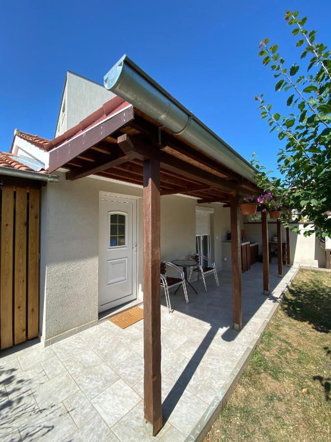 Ferienwohnung Apartman Cukar II Pula Exterior foto